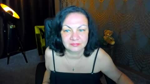 Snapshot of irissmoon1 chatting on July 17, 2026, 6:02 pm Iris online show from July 17, 2026, 6:02 pm