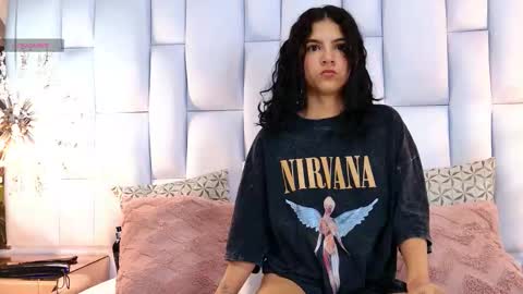 Iris online show from November 25, 2025, 11:32 am