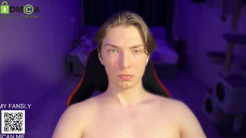 Iron online show from December 12, 2024, 9:48 pm