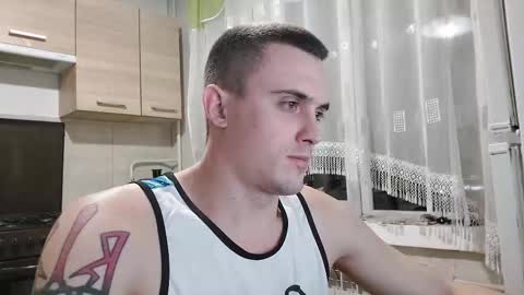 Snapshot of iron_mast chatting on March 2, 2026, 8:04 pm Anton online show from March 2, 2026, 8:04 pm