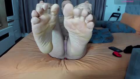 Snapshot of ironhulk22 chatting on December 6, 2024, 8:05 am ironhulk22 online show from December 6, 2024, 8:05 am