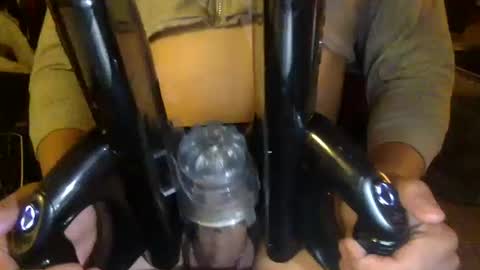 FRANSISCO online show from October 14, 2025, 3:07 am