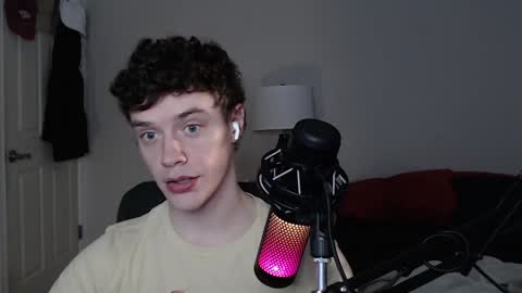 Sam online show from December 5, 2024, 8:33 pm