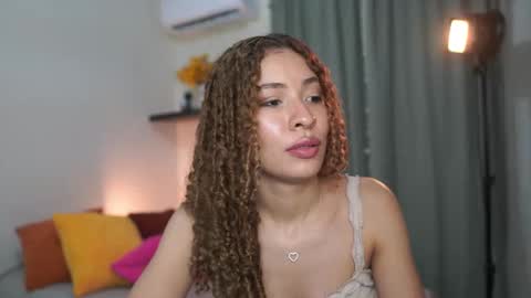 isa_____ online show from September 27, 2025, 9:53 pm