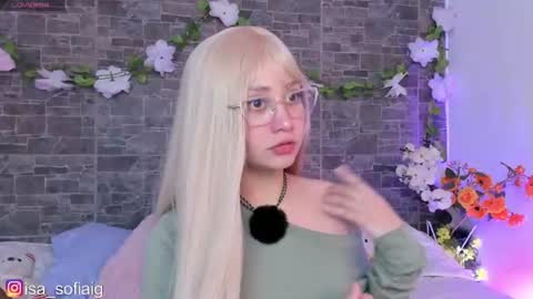 isa_sofia1 online show from July 16, 2026, 6:58 pm