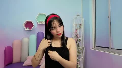 Snapshot of isaa_skinnyy chatting on May 26, 2026, 3:35 am Isaa Skinny online show from May 26, 2026, 3:35 am