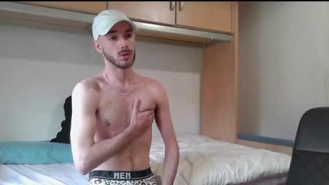 Isaac99c online show from April 26, 2026, 2:37 pm