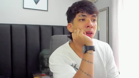 Snapshot of isaac_cryston chatting on February 9, 2025, 5:11 pm isaac_cryston online show from February 9, 2025, 5:11 pm