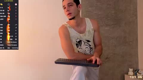 Snapshot of isaacblaze_ chatting on June 6, 2026, 3:55 am isaacblaze online show from June 6, 2026, 3:55 am