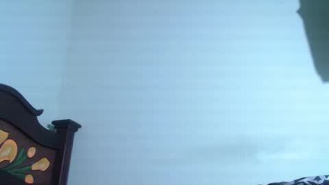 isaac online show from January 19, 2025, 7:46 am