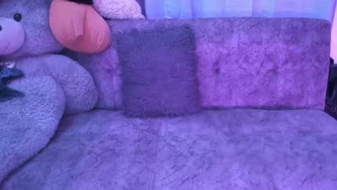 isaac online show from November 14, 2025, 12:31 am