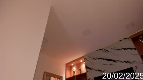 Isabel online show from February 20, 2025, 8:17 am