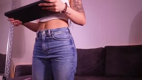 Snapshot of isabela_franco_ chatting on June 26, 2026, 11:47 am Isabela online show from June 26, 2026, 11:47 am