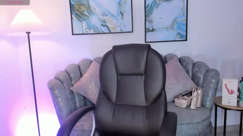 Snapshot of isabela_romano chatting on November 14, 2025, 12:53 am isabela romano online show from November 14, 2025, 12:53 am