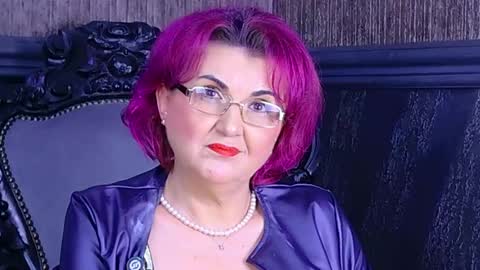 Isabella Conte online show from May 10, 2026, 3:39 pm