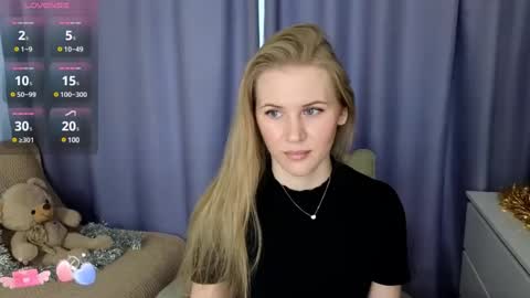 isabelallen online show from December 14, 2024, 8:23 am