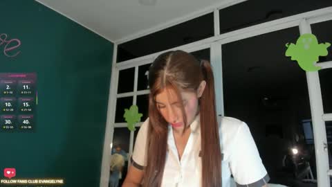Snapshot of isabelastefano chatting on October 22, 2025, 3:18 am isabelastefano online show from October 22, 2025, 3:18 am