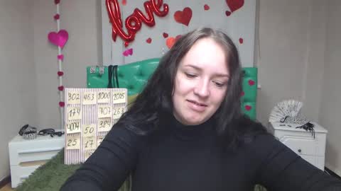 IsabelBlackberry online show from October 5, 2025, 5:06 am