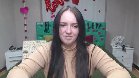IsabelBlackberry online show from October 9, 2025, 6:11 am