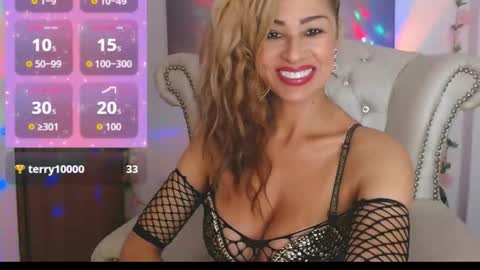 Isabel online show from October 9, 2025, 7:01 pm
