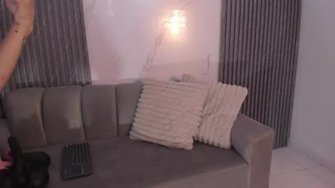 Snapshot of isabeljohnson chatting on July 3, 2026, 4:13 pm Isabel online show from July 3, 2026, 4:13 pm