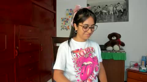 Snapshot of isabella22_1 chatting on December 23, 2024, 1:56 pm Isabella22 1 online show from December 23, 2024, 1:56 pm