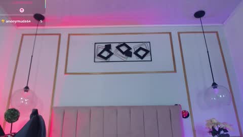 Isa Online 11pm to 5am Colombia time online show from October 31, 2025, 6:09 pm