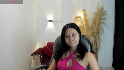 Snapshot of isabella_grace18 chatting on June 8, 2026, 1:39 am Isabella online show from June 8, 2026, 1:39 am