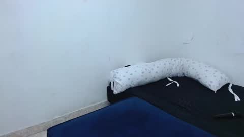  estefania online show from March 4, 2026, 2:01 pm