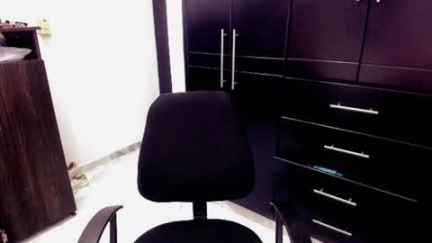 sandra   isabella hotxxx online show from March 5, 2025, 2:03 am