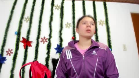 isabella_jaramillo online show from November 26, 2025, 12:17 pm