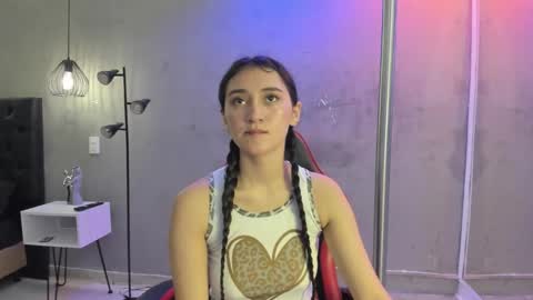 Isabella Nowa online show from January 19, 2026, 11:03 am