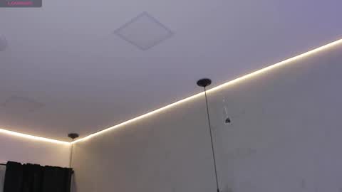 Isabella Nowa online show from March 15, 2026, 11:49 am