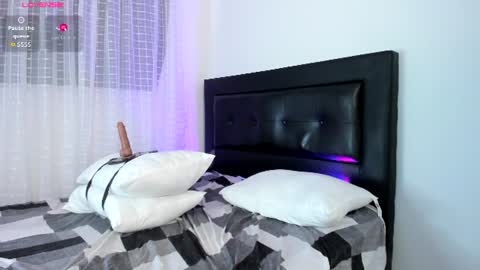 isabella_ospina online show from July 1, 2026, 7:24 pm