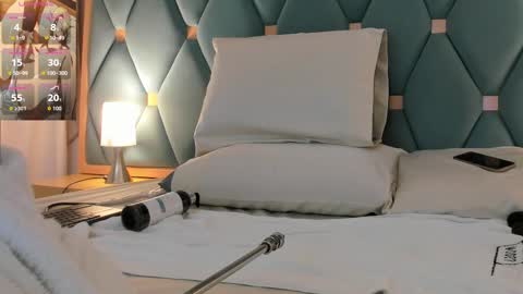 Bella online show from October 21, 2025, 11:22 am