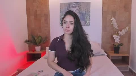 isabella_winkler online show from April 17, 2026, 10:51 am