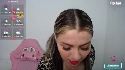 isabella_wish1 online show from October 17, 2025, 11:35 am