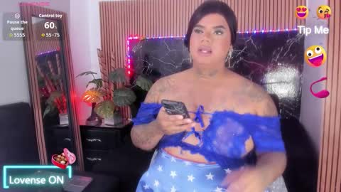 isabellabrand04 online show from October 27, 2025, 1:59 pm