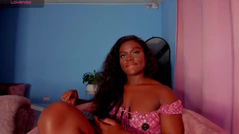    v online show from April 8, 2026, 10:43 pm