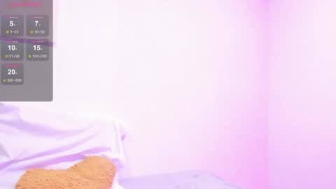 Instagram soybella01  online show from January 23, 2025, 9:50 pm