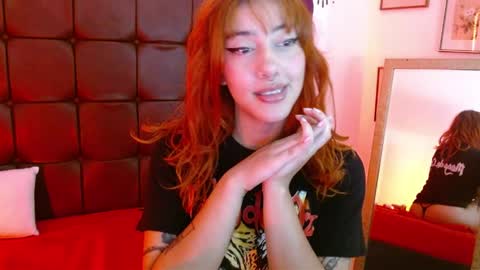 Snapshot of isabellakoff chatting on April 1, 2026, 1:41 pm Tati - online show from April 1, 2026, 1:41 pm