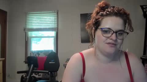 isabellamariedarcy online show from September 9, 2025, 9:36 pm