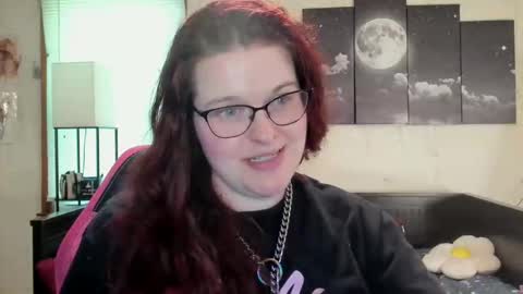 isabellamariedarcy online show from May 19, 2026, 7:20 pm