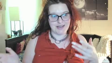 isabellamariedarcy online show from July 21, 2026, 9:17 pm