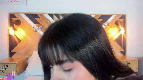 Isabella  online show from September 19, 2025, 11:44 am