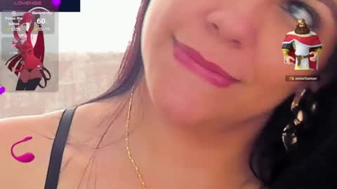 isabellarous  online show from July 16, 2026, 7:20 pm