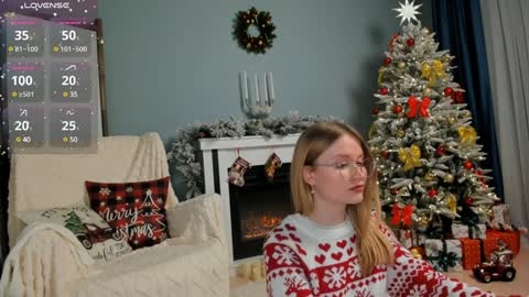 Snapshot of isabellatorrance chatting on December 7, 2024, 6:59 pm Bella online show from December 7, 2024, 6:59 pm