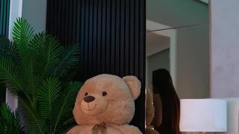 IsabelleHunt online show from October 7, 2025, 3:47 am