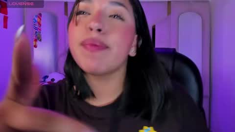 Snapshot of isabellrodriguez18 chatting on June 25, 2026, 4:01 am isabellrodriguez18 online show from June 25, 2026, 4:01 am