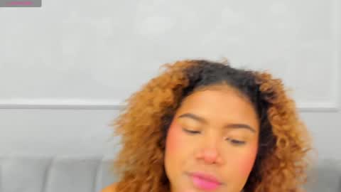 Isabellsmmith online show from February 2, 2025, 3:32 am